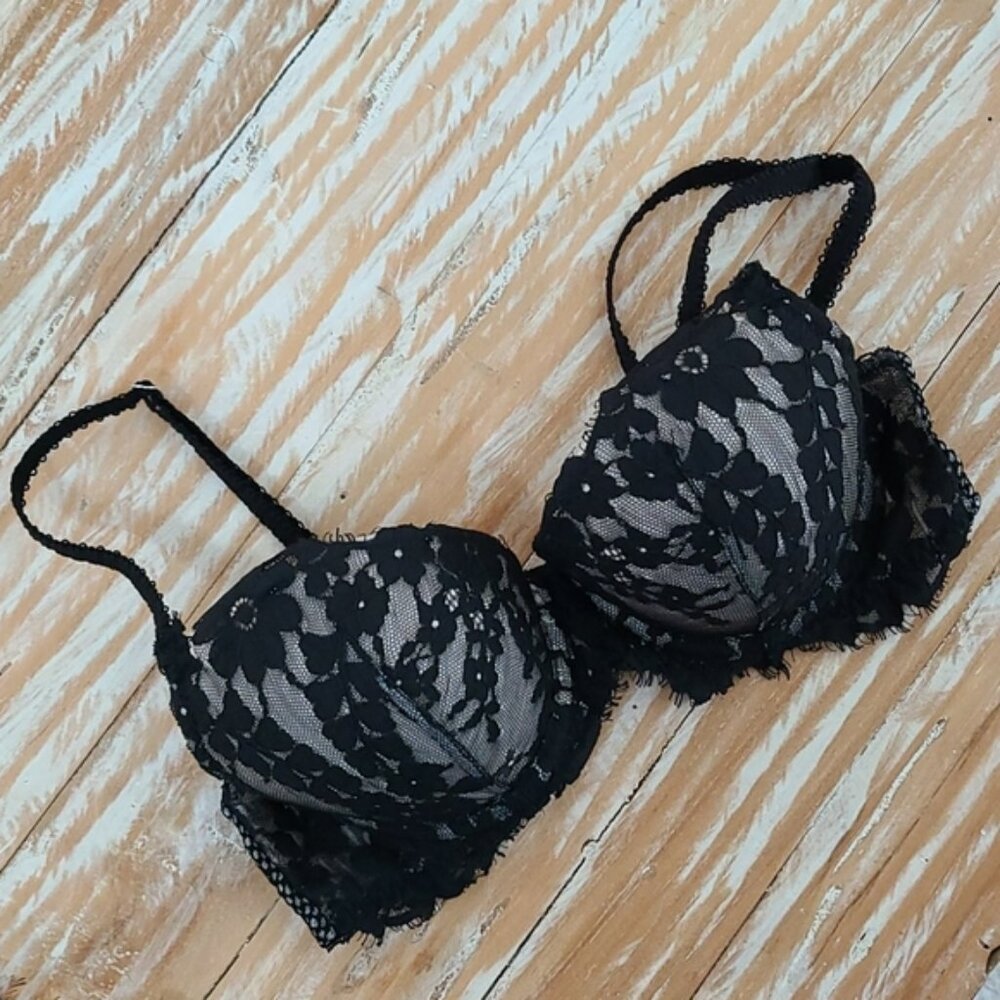 Victoria's Secret Dream Angels lined Demi bra 34B